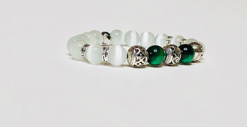 Finesse - White Cat Eye & Green Tiger Bead Bracelet