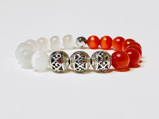 Fire & Nice - White & Red Cat Eye Bead Bracelet